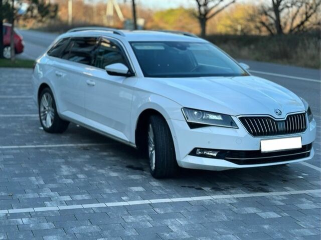 Белый Шкода Суперб, объемом двигателя 1.6 л и пробегом 291 тыс. км за 14500 $, фото 2 на Automoto.ua