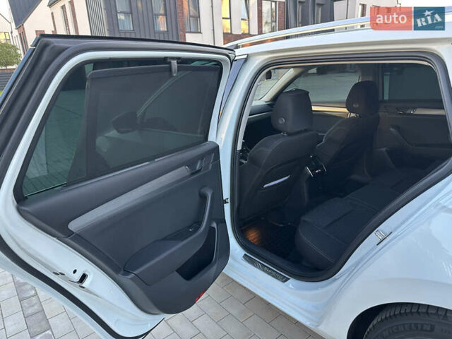 Белый Шкода Суперб, объемом двигателя 1.97 л и пробегом 225 тыс. км за 17800 $, фото 25 на Automoto.ua