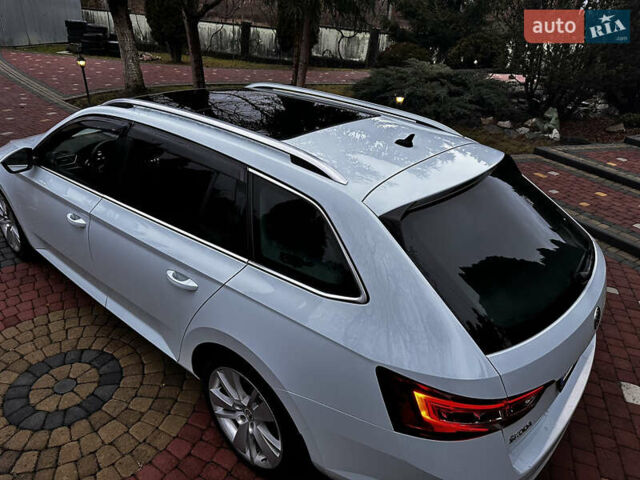 Белый Шкода Суперб, объемом двигателя 2 л и пробегом 250 тыс. км за 13900 $, фото 26 на Automoto.ua