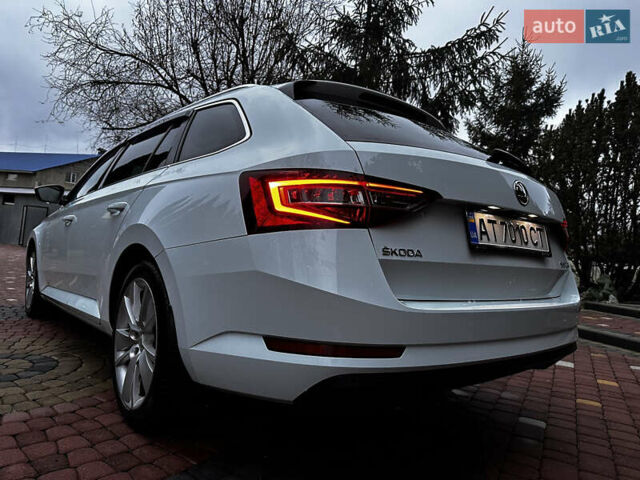 Белый Шкода Суперб, объемом двигателя 2 л и пробегом 250 тыс. км за 13900 $, фото 7 на Automoto.ua