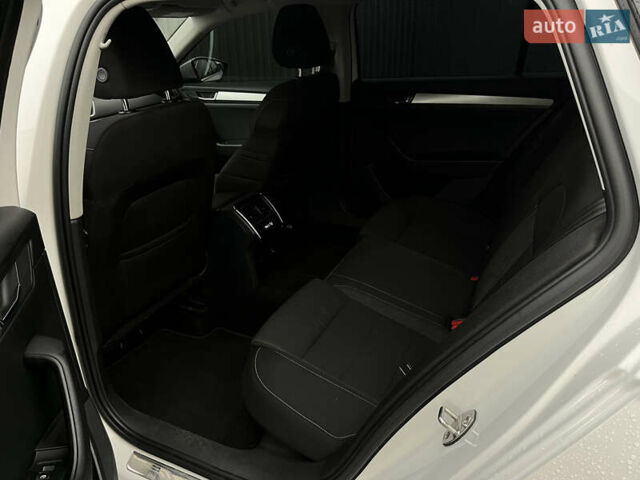 Белый Шкода Суперб, объемом двигателя 1.97 л и пробегом 265 тыс. км за 14999 $, фото 28 на Automoto.ua