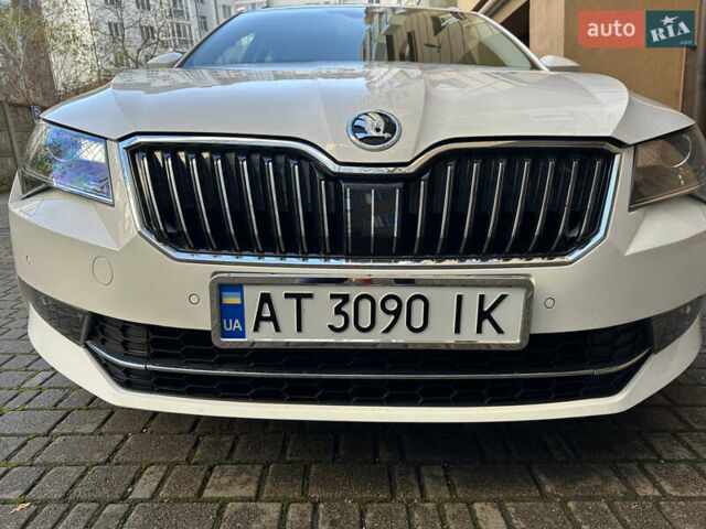 Белый Шкода Суперб, объемом двигателя 1.97 л и пробегом 163 тыс. км за 19500 $, фото 66 на Automoto.ua
