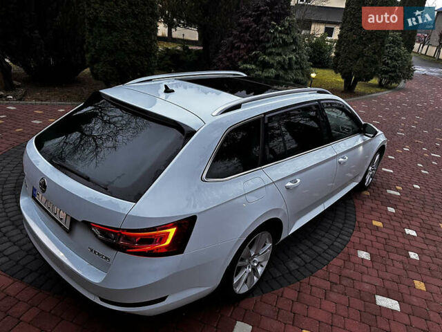 Белый Шкода Суперб, объемом двигателя 2 л и пробегом 250 тыс. км за 13900 $, фото 9 на Automoto.ua