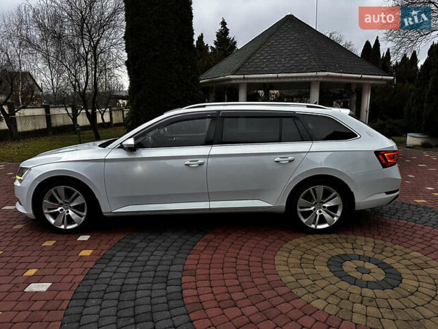 Белый Шкода Суперб, объемом двигателя 2 л и пробегом 250 тыс. км за 13900 $, фото 47 на Automoto.ua