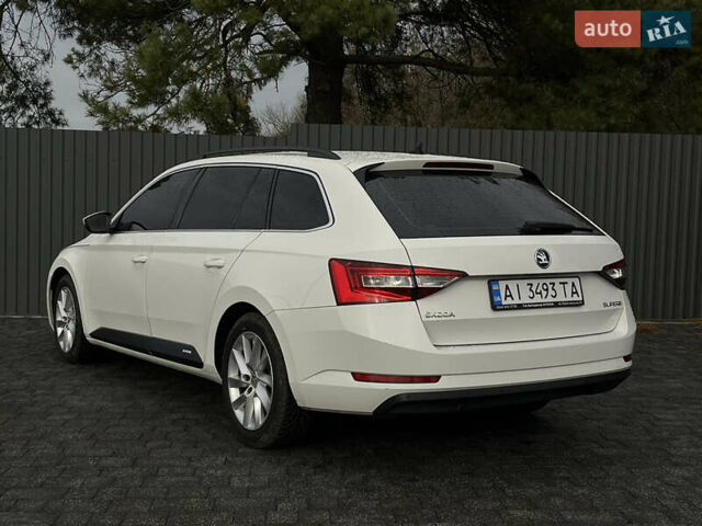 Белый Шкода Суперб, объемом двигателя 1.97 л и пробегом 265 тыс. км за 14999 $, фото 6 на Automoto.ua