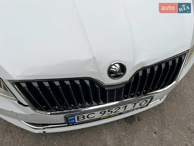 Белый Шкода Суперб, объемом двигателя 1.97 л и пробегом 323 тыс. км за 14500 $, фото 8 на Automoto.ua