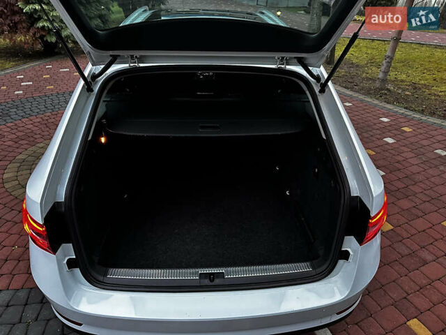 Белый Шкода Суперб, объемом двигателя 2 л и пробегом 250 тыс. км за 13900 $, фото 27 на Automoto.ua