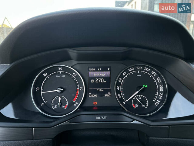 Белый Шкода Суперб, объемом двигателя 1.97 л и пробегом 225 тыс. км за 17800 $, фото 51 на Automoto.ua