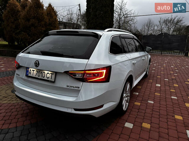 Белый Шкода Суперб, объемом двигателя 2 л и пробегом 250 тыс. км за 13900 $, фото 46 на Automoto.ua