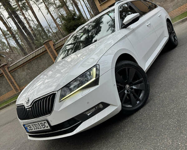 Белый Шкода Суперб, объемом двигателя 1.97 л и пробегом 278 тыс. км за 17000 $, фото 41 на Automoto.ua