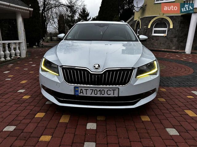 Белый Шкода Суперб, объемом двигателя 2 л и пробегом 250 тыс. км за 13900 $, фото 43 на Automoto.ua