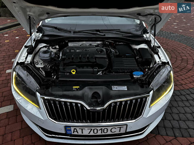 Белый Шкода Суперб, объемом двигателя 2 л и пробегом 250 тыс. км за 13900 $, фото 37 на Automoto.ua