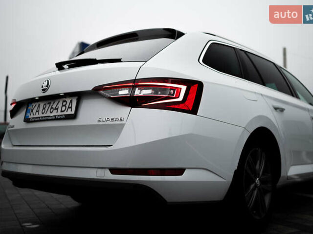 Білий Шкода Суперб, об'ємом двигуна 1.97 л та пробігом 327 тис. км за 17000 $, фото 65 на Automoto.ua