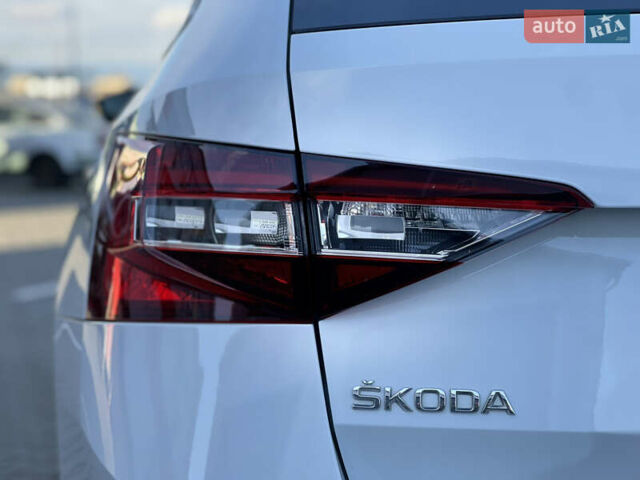 Білий Шкода Суперб, об'ємом двигуна 1.6 л та пробігом 240 тис. км за 13250 $, фото 16 на Automoto.ua