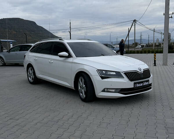Белый Шкода Суперб, объемом двигателя 2 л и пробегом 280 тыс. км за 16800 $, фото 17 на Automoto.ua