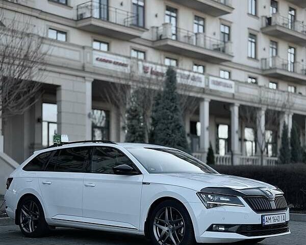 Белый Шкода Суперб, объемом двигателя 1.97 л и пробегом 238 тыс. км за 18900 $, фото 3 на Automoto.ua