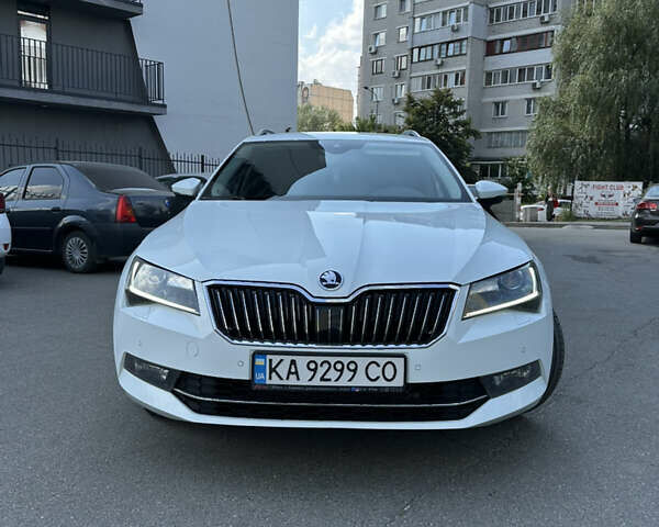 Білий Шкода Суперб, об'ємом двигуна 1.97 л та пробігом 287 тис. км за 20500 $, фото 2 на Automoto.ua
