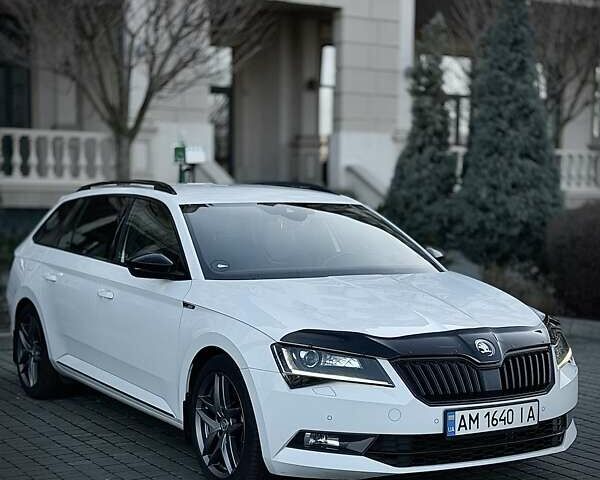 Белый Шкода Суперб, объемом двигателя 1.97 л и пробегом 238 тыс. км за 18900 $, фото 1 на Automoto.ua