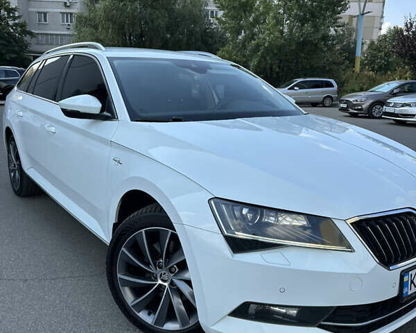 Білий Шкода Суперб, об'ємом двигуна 1.97 л та пробігом 287 тис. км за 20500 $, фото 1 на Automoto.ua