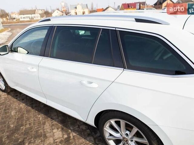 Белый Шкода Суперб, объемом двигателя 1.9 л и пробегом 210 тыс. км за 18800 $, фото 21 на Automoto.ua