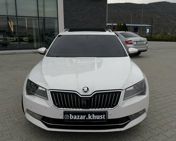 Белый Шкода Суперб, объемом двигателя 2 л и пробегом 280 тыс. км за 16800 $, фото 12 на Automoto.ua