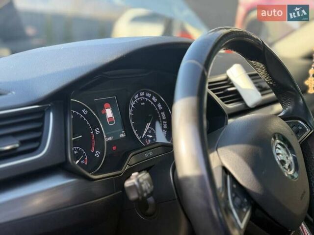 Белый Шкода Суперб, объемом двигателя 1.97 л и пробегом 224 тыс. км за 20000 $, фото 42 на Automoto.ua