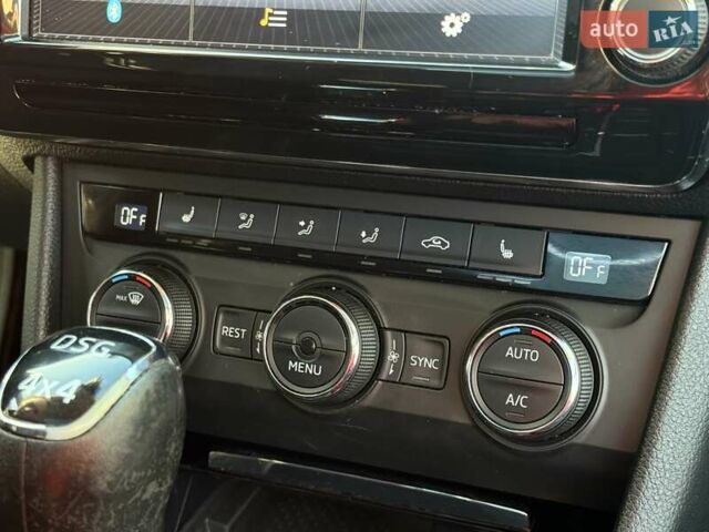 Белый Шкода Суперб, объемом двигателя 1.97 л и пробегом 224 тыс. км за 20000 $, фото 60 на Automoto.ua