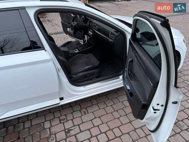 Белый Шкода Суперб, объемом двигателя 1.97 л и пробегом 291 тыс. км за 18900 $, фото 11 на Automoto.ua