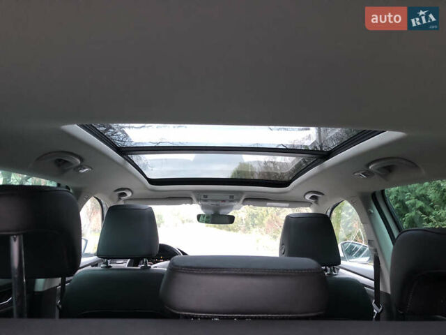 Белый Шкода Суперб, объемом двигателя 2 л и пробегом 311 тыс. км за 17999 $, фото 11 на Automoto.ua