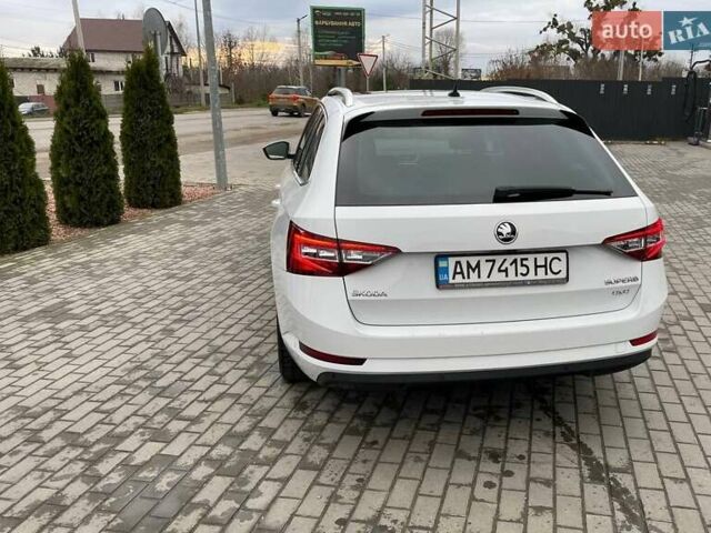 Белый Шкода Суперб, объемом двигателя 1.97 л и пробегом 268 тыс. км за 19999 $, фото 19 на Automoto.ua