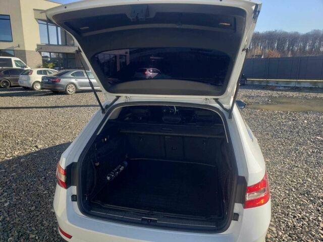 Белый Шкода Суперб, объемом двигателя 2 л и пробегом 272 тыс. км за 18700 $, фото 10 на Automoto.ua