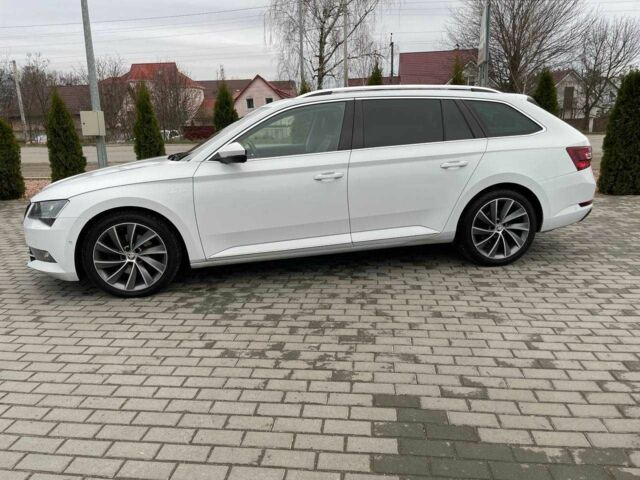 Белый Шкода Суперб, объемом двигателя 2 л и пробегом 268 тыс. км за 19999 $, фото 9 на Automoto.ua