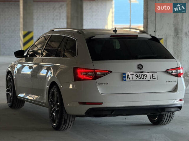 Белый Шкода Суперб, объемом двигателя 1.97 л и пробегом 225 тыс. км за 17500 $, фото 16 на Automoto.ua