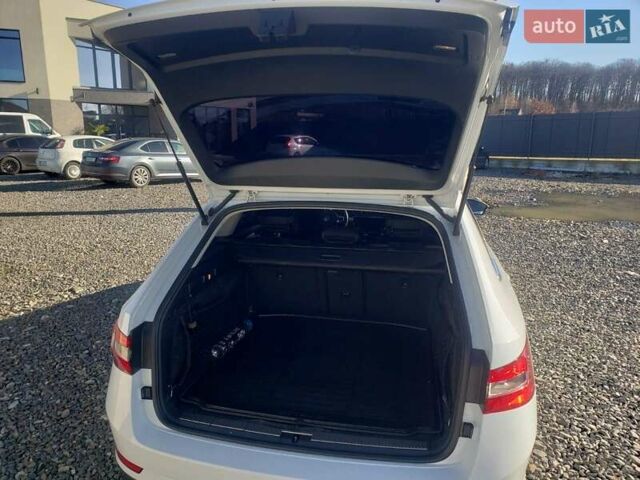 Белый Шкода Суперб, объемом двигателя 2 л и пробегом 272 тыс. км за 18700 $, фото 7 на Automoto.ua