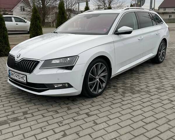 Белый Шкода Суперб, объемом двигателя 1.97 л и пробегом 268 тыс. км за 19999 $, фото 3 на Automoto.ua