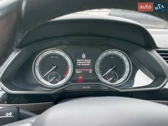 Белый Шкода Суперб, объемом двигателя 1.97 л и пробегом 268 тыс. км за 19999 $, фото 53 на Automoto.ua