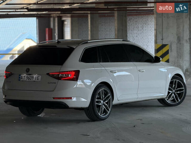 Белый Шкода Суперб, объемом двигателя 1.97 л и пробегом 225 тыс. км за 17500 $, фото 20 на Automoto.ua