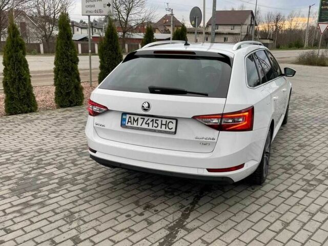 Белый Шкода Суперб, объемом двигателя 2 л и пробегом 268 тыс. км за 19999 $, фото 7 на Automoto.ua