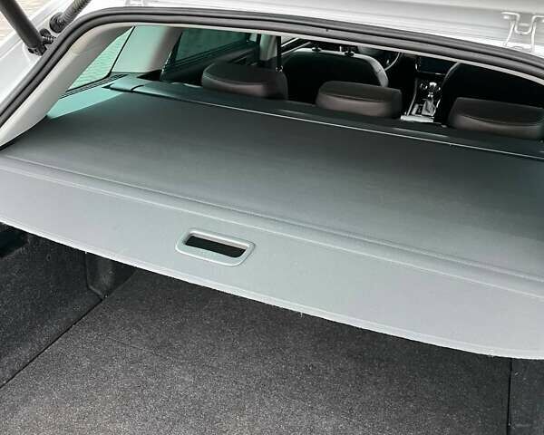 Белый Шкода Суперб, объемом двигателя 1.97 л и пробегом 268 тыс. км за 19999 $, фото 49 на Automoto.ua