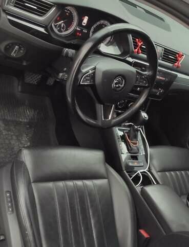 Белый Шкода Суперб, объемом двигателя 1.97 л и пробегом 232 тыс. км за 17500 $, фото 3 на Automoto.ua