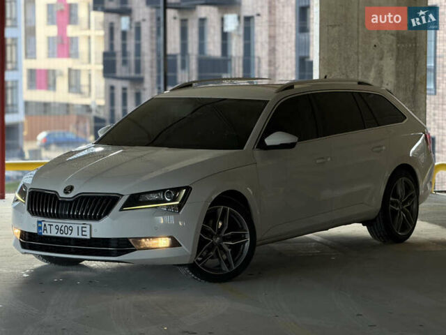 Белый Шкода Суперб, объемом двигателя 1.97 л и пробегом 225 тыс. км за 17500 $, фото 7 на Automoto.ua