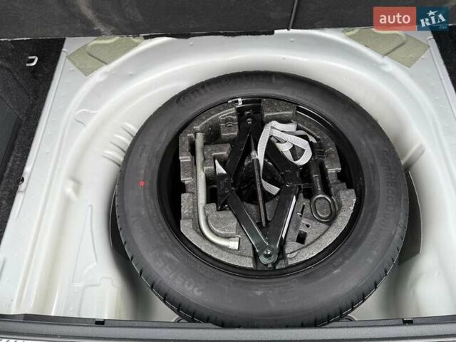 Білий Шкода Суперб, об'ємом двигуна 1.97 л та пробігом 64 тис. км за 24999 $, фото 88 на Automoto.ua