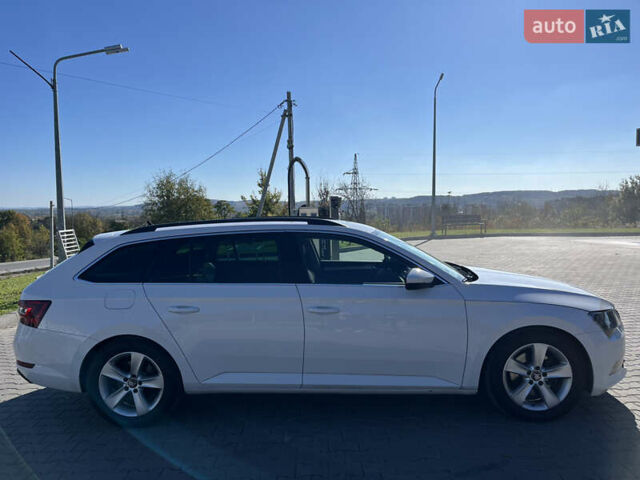 Белый Шкода Суперб, объемом двигателя 1.97 л и пробегом 277 тыс. км за 17999 $, фото 3 на Automoto.ua