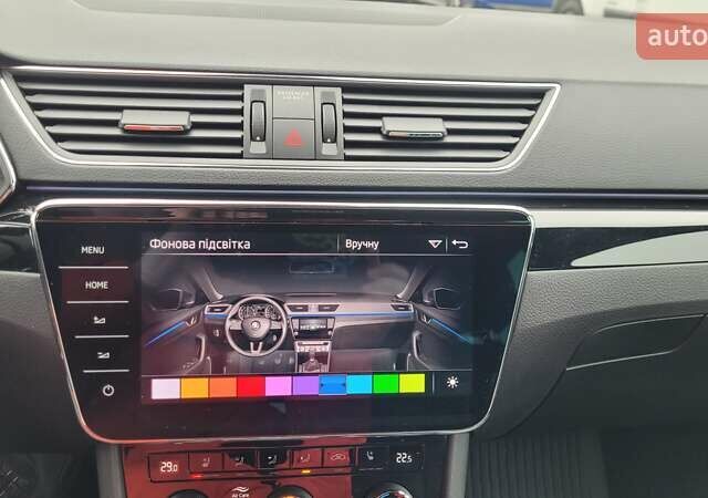 Белый Шкода Суперб, объемом двигателя 1.97 л и пробегом 140 тыс. км за 27500 $, фото 10 на Automoto.ua