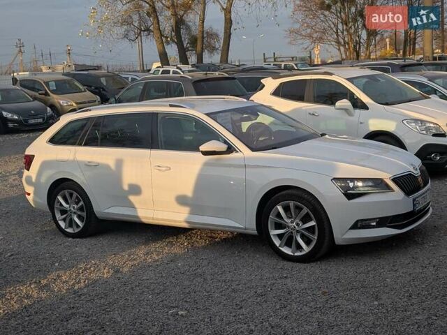 Белый Шкода Суперб, объемом двигателя 1.97 л и пробегом 287 тыс. км за 21550 $, фото 12 на Automoto.ua