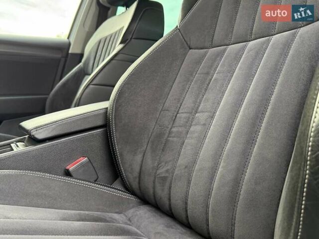 Білий Шкода Суперб, об'ємом двигуна 1.97 л та пробігом 64 тис. км за 24999 $, фото 68 на Automoto.ua