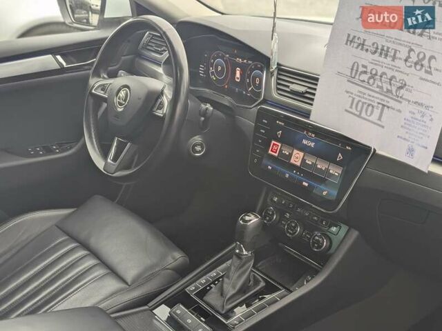 Білий Шкода Суперб, об'ємом двигуна 1.97 л та пробігом 287 тис. км за 22550 $, фото 54 на Automoto.ua