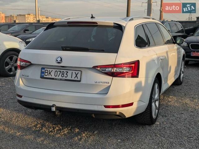 Белый Шкода Суперб, объемом двигателя 1.97 л и пробегом 287 тыс. км за 21550 $, фото 18 на Automoto.ua