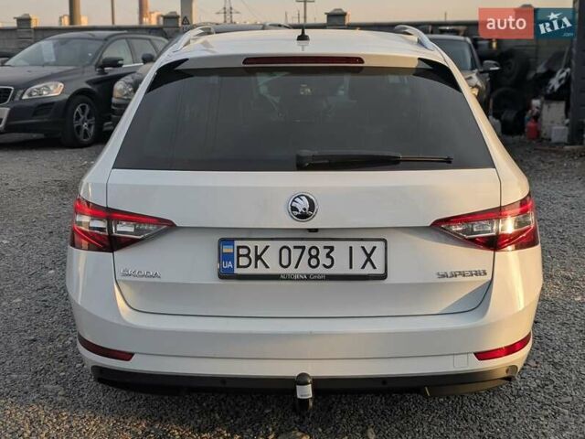 Белый Шкода Суперб, объемом двигателя 1.97 л и пробегом 287 тыс. км за 21550 $, фото 19 на Automoto.ua