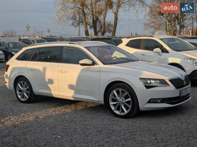 Белый Шкода Суперб, объемом двигателя 1.97 л и пробегом 287 тыс. км за 21550 $, фото 10 на Automoto.ua